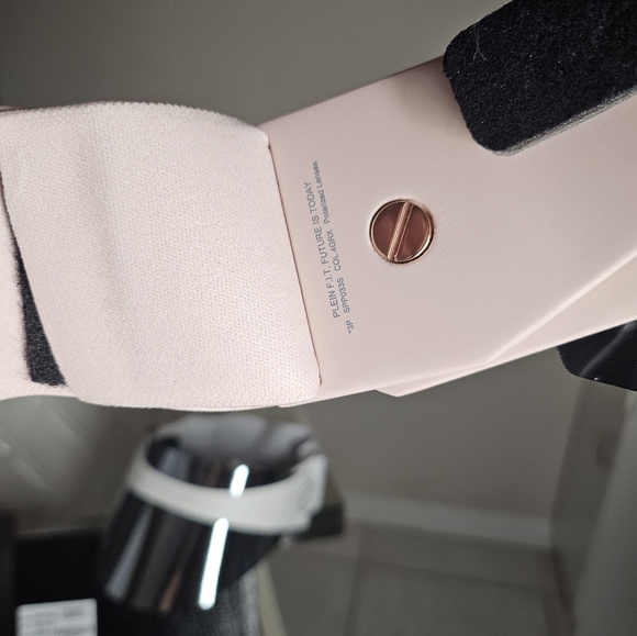 2 PHILIPP PLEIN visors - Picture 8 of 16